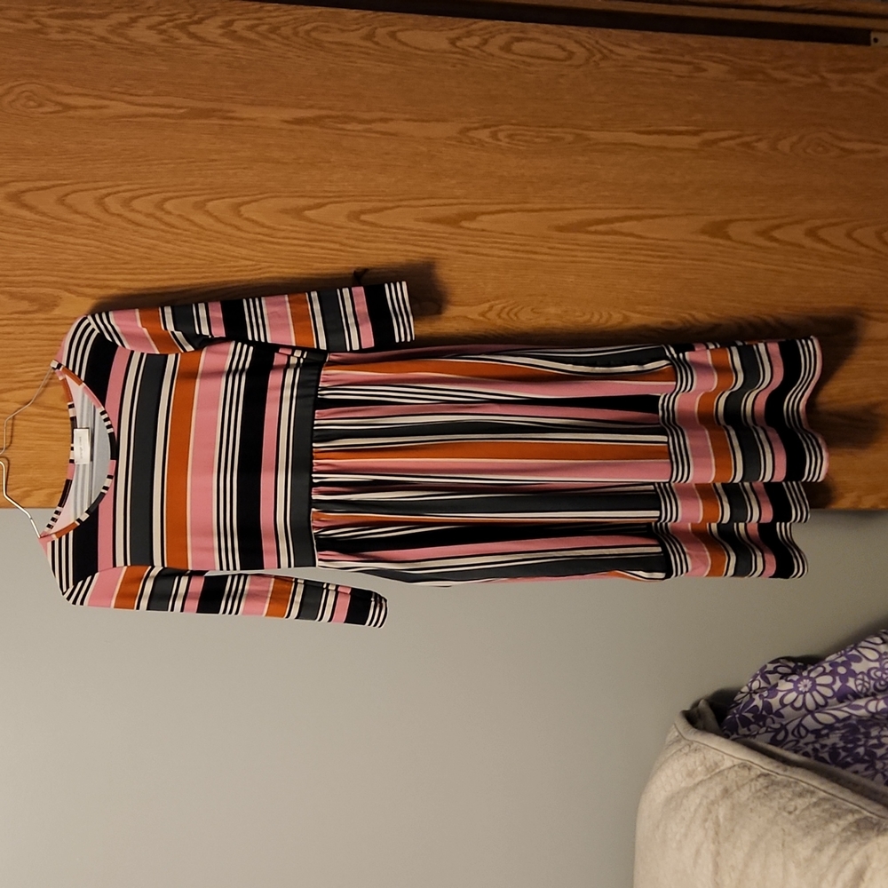 Women's Dress size small